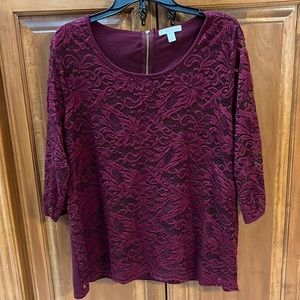 #43 - Dress Barn, lace dressy top. Size 1X